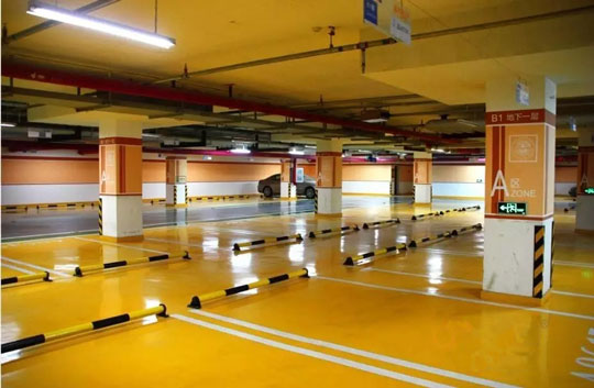 停車場地坪漆施工后出現色差的因素？